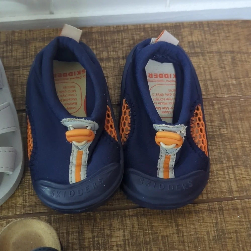 ♥️5/$25 Kids Sandals and Shoes Bundle Set - White and Navy